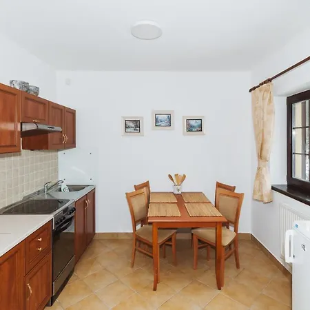 Apartment Vila Helena - Apartman Helena 3