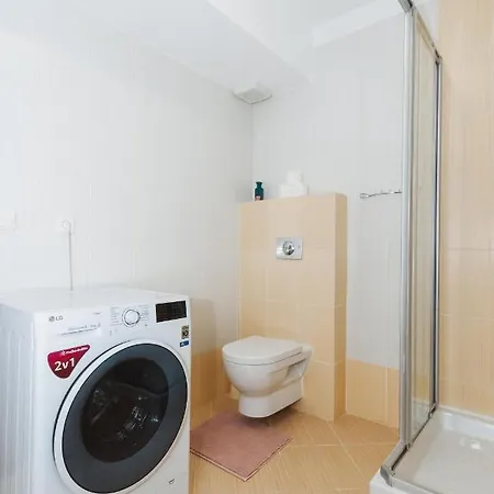 Vila Helena - Apartman Helena 3 *
